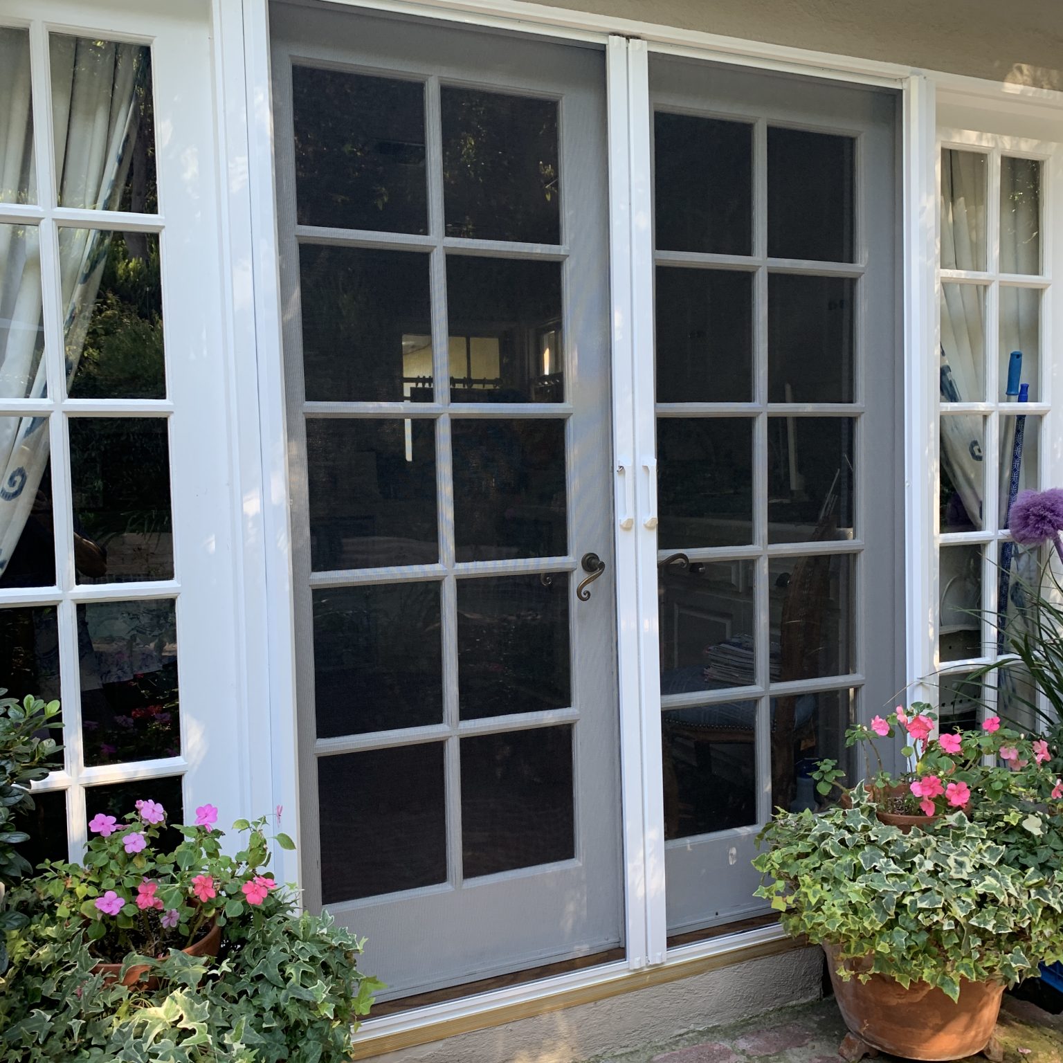 Calabasas Invisible Screen Doors Screen Doors Malibu