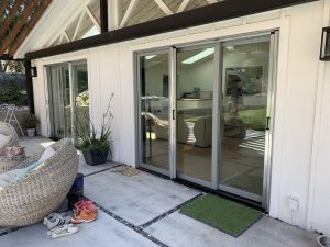 GALLERY/PHOTOS