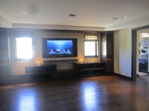 Wood Windows and Wood Screen Doors